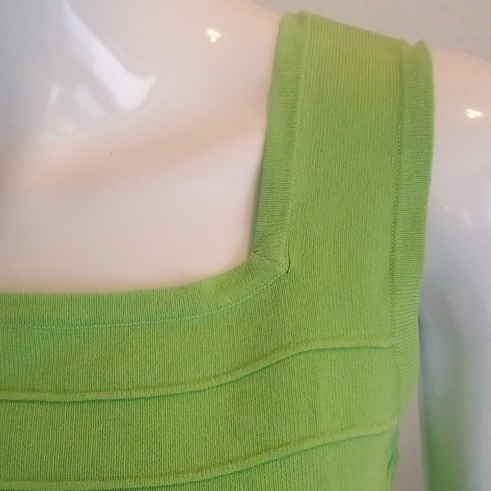 Lightweight Knit Green Sleeveless Top - Size: M - Picture 6 of 8